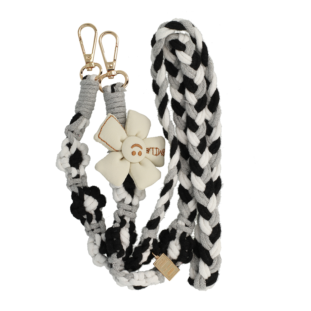 Levně Šňůrka na mobil Crochet flower GC-SR08