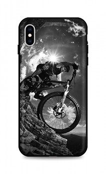 Zadní silikonový kryt DARK na iPhone XS Mountain Rider